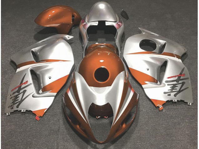 Aftermarket 1997-2007 Gloss Orange and Silver Suzuki GSXR 1300 Motorcycle Fairing Aftermarket 1997-2007 Gloss Orange and Silver Suzuki GSXR 1300 Motorcycle Fairing