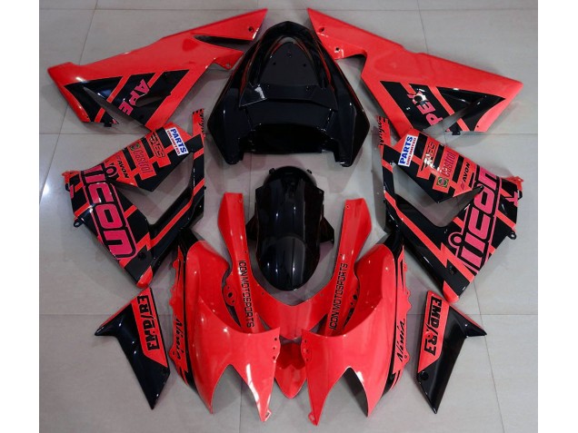 Aftermarket 2004-2005 Red and Black & Kawasaki ZX10R Motorcycle Fairing Aftermarket 2004-2005 Red and Black & Kawasaki ZX10R Motorcycle Fairing