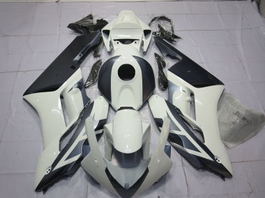 Aftermarket 2004-2005 White and Silver Honda CBR1000RR Motorcycle Fairing