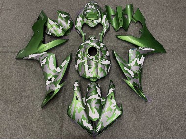 Aftermarket 2004-2006 Dark Green Camo Yamaha R1 Motorcycle Fairing