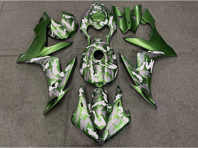 Aftermarket 2004-2006 Dark Green Camo Yamaha R1 Motorcycle Fairing Aftermarket 2004-2006 Dark Green Camo Yamaha R1 Motorcycle Fairing