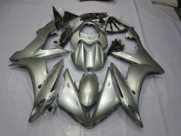 Aftermarket 2004-2006 Gloss Silver Yamaha R1 Motorcycle Fairing