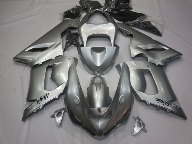 Aftermarket 2005-2006 Silver Kawasaki ZX6R Motorcycle Fairing Aftermarket 2005-2006 Silver Kawasaki ZX6R Motorcycle Fairing