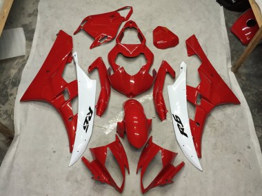 Aftermarket 2006-2007 Red and White C2W Yamaha R6 Motorcycle Fairing