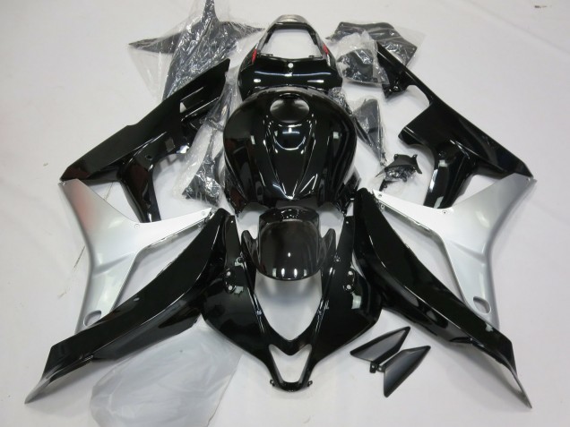 Aftermarket 2007-2008 Gloss Black and Silver Honda CBR600RR Motorcycle Fairing Aftermarket 2007-2008 Gloss Black and Silver Honda CBR600RR Motorcycle Fairing