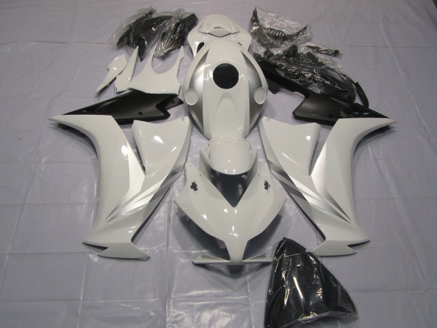 Aftermarket 2012-2016 White and Silver Honda CBR1000RR Motorcycle Fairing Aftermarket 2012-2016 White and Silver Honda CBR1000RR Motorcycle Fairing