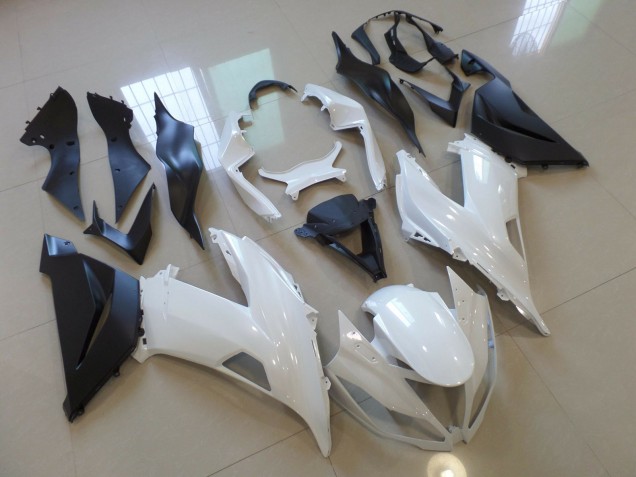Aftermarket 2013-2018 Gloss White Black Kawasaki ZX6R Motorcycle Fairing Aftermarket 2013-2018 Gloss White Black Kawasaki ZX6R Motorcycle Fairing